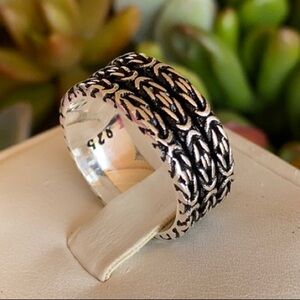 NEW 925 STERLING SILVER FANCY MEN’S WEDDING BAND